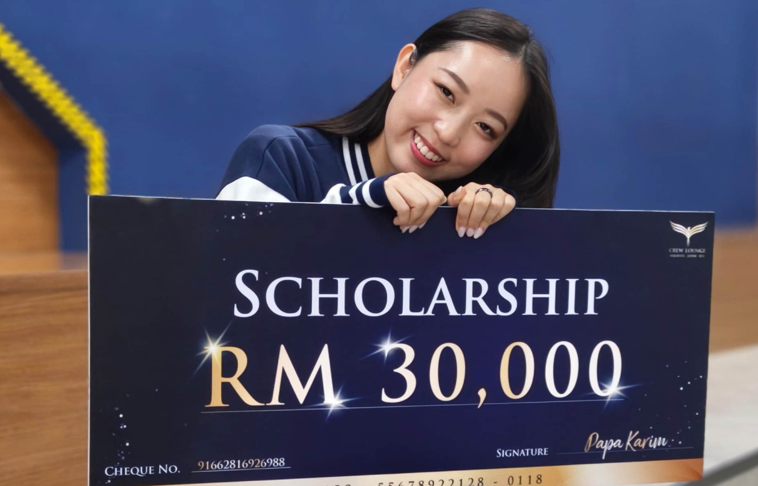 Scholarships-05